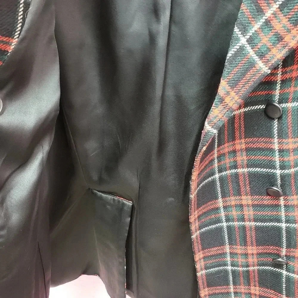CAbi #165 Manhattan Tartan Double Breasted Plaid Blazer - Picture 4 of 8